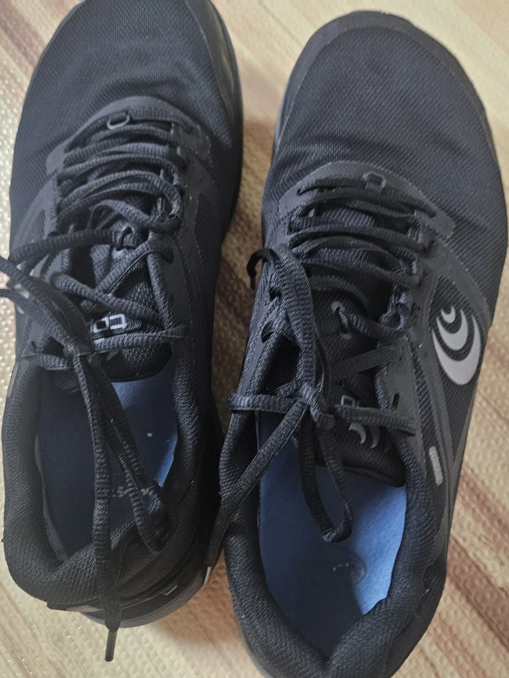 Topo Athletic Terraventure 4 WP Men's Trail Shoes Black/Charcoal Size 11.5 US